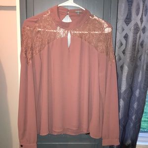Cute Charlotte Russe long sleeve shirt.